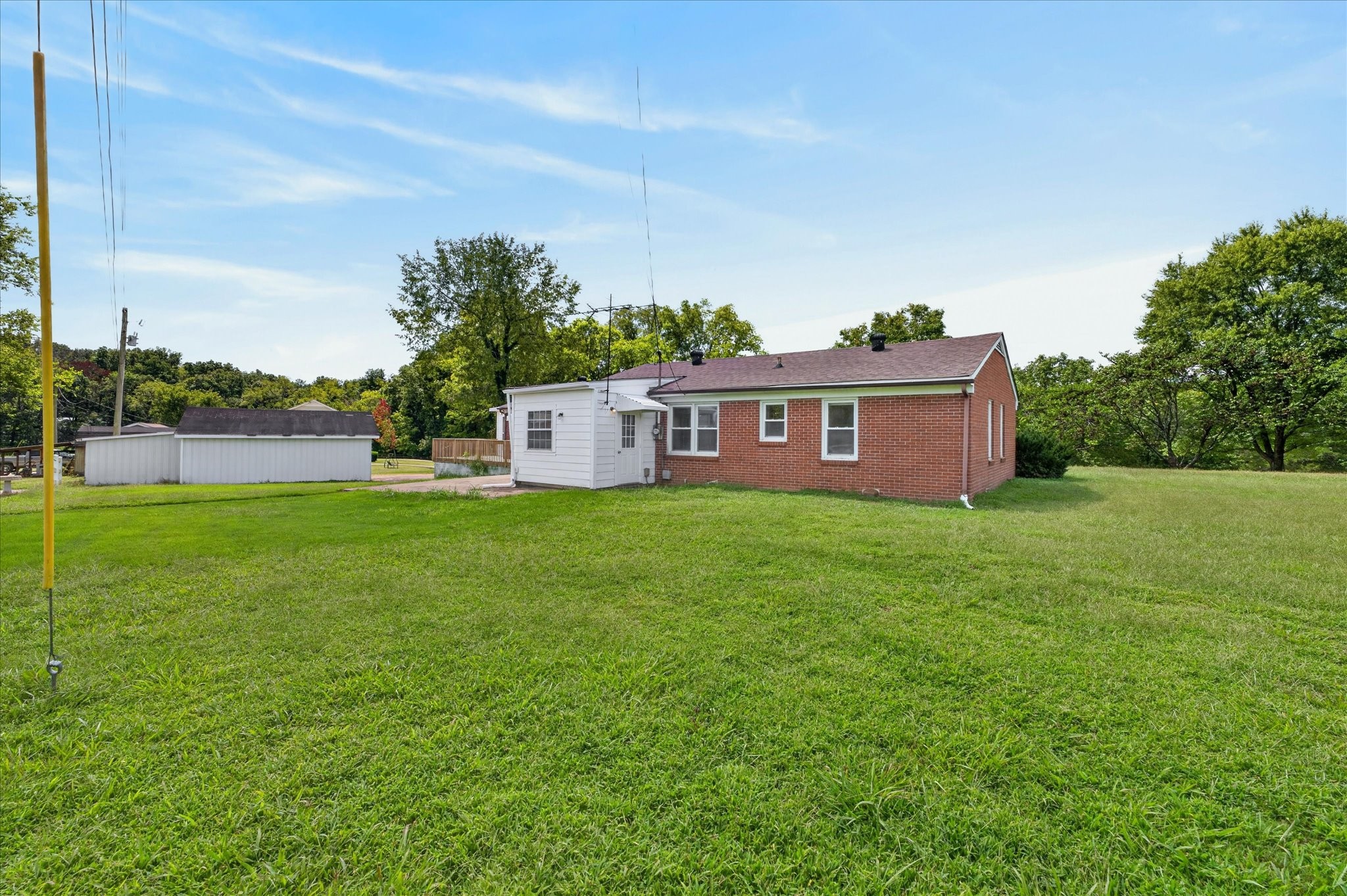 3252 Marthas Chapel Road Cunningham, TN 37052 - Photo 37 of 38 Gallery Image 37