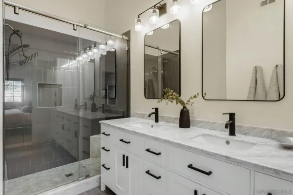 $875,000 | 20321 Tidepool Circle, Unit 205, Huntington Beach, CA 92646