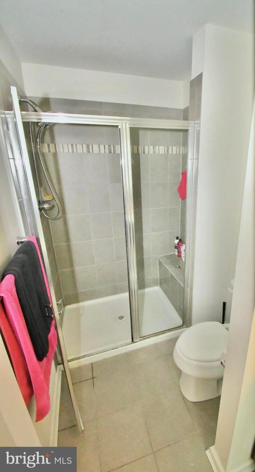 654 Barrie Road Middletown, DE 19709 - Photo 19 of 26 Separate Shower in Master Bathroom