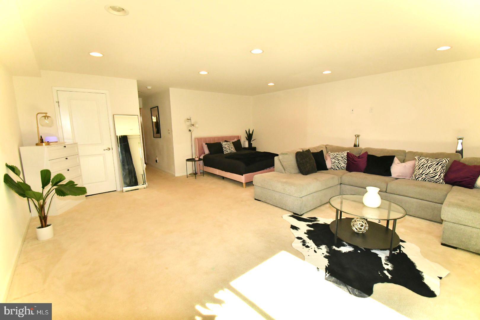 654 Barrie Road Middletown, DE 19709 - Photo 3 of 26 Finished Recreation Room