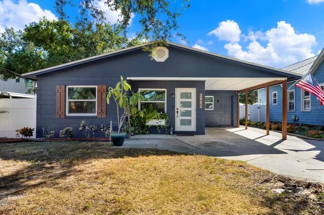 $389,990 | 2806 West Wallace Avenue, Tampa, FL 33611