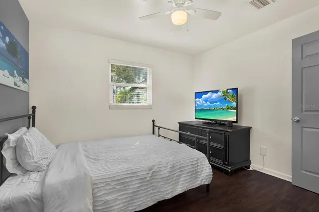 $389,990 | 2806 West Wallace Avenue, Tampa, FL 33611