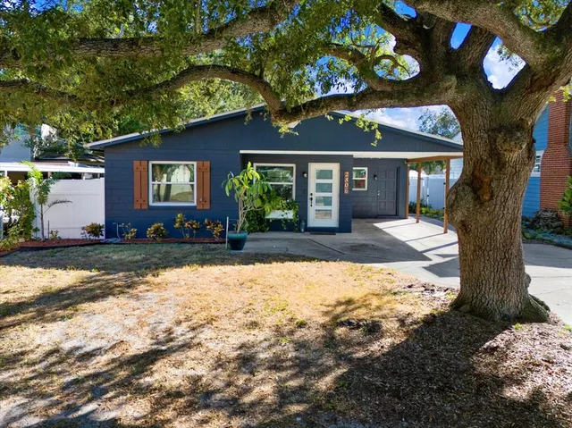 $389,990 | 2806 West Wallace Avenue, Tampa, FL 33611