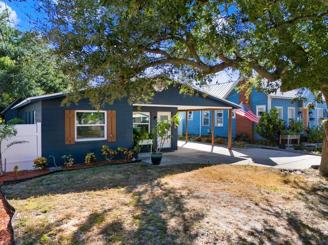 $389,990 | 2806 West Wallace Avenue, Tampa, FL 33611