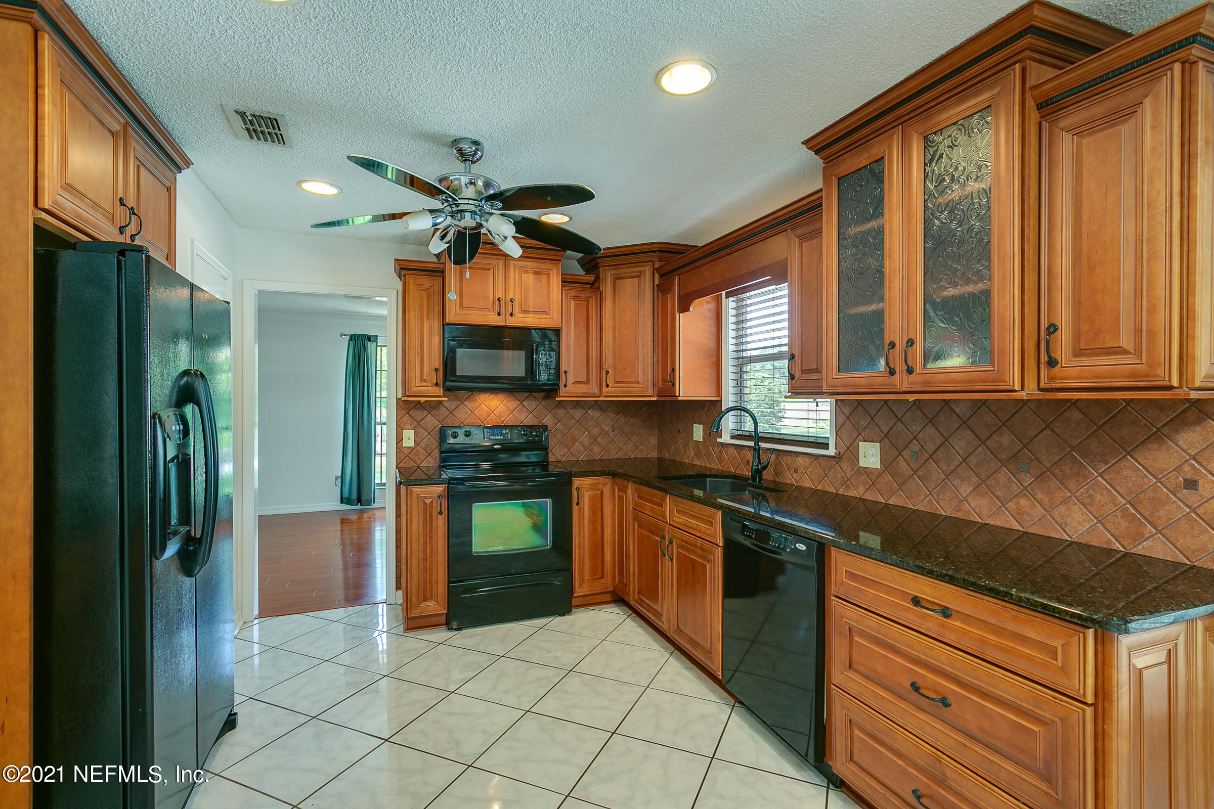 360 Foxridge Road Orange Park, FL 32065 - Photo 8 of 29 Foxridge Kitch