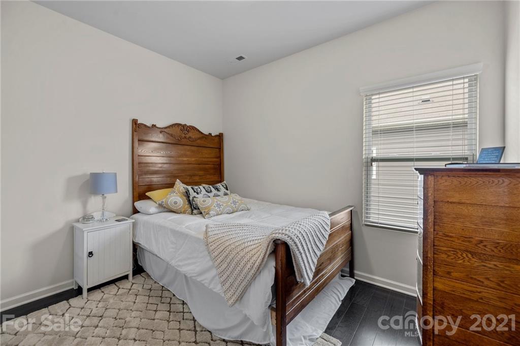 5835 Eleanor Rigby Road Charlotte, NC 28278 - Photo 14 of 24 Gallery Image 14