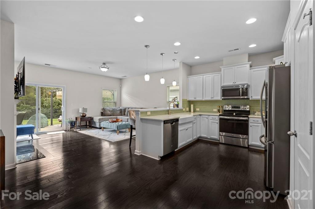 5835 Eleanor Rigby Road Charlotte, NC 28278 - Photo 4 of 24 Gallery Image 4