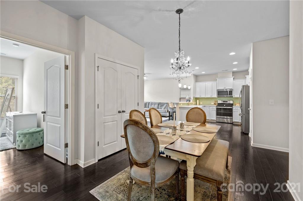 5835 Eleanor Rigby Road Charlotte, NC 28278 - Photo 10 of 24 Gallery Image 10