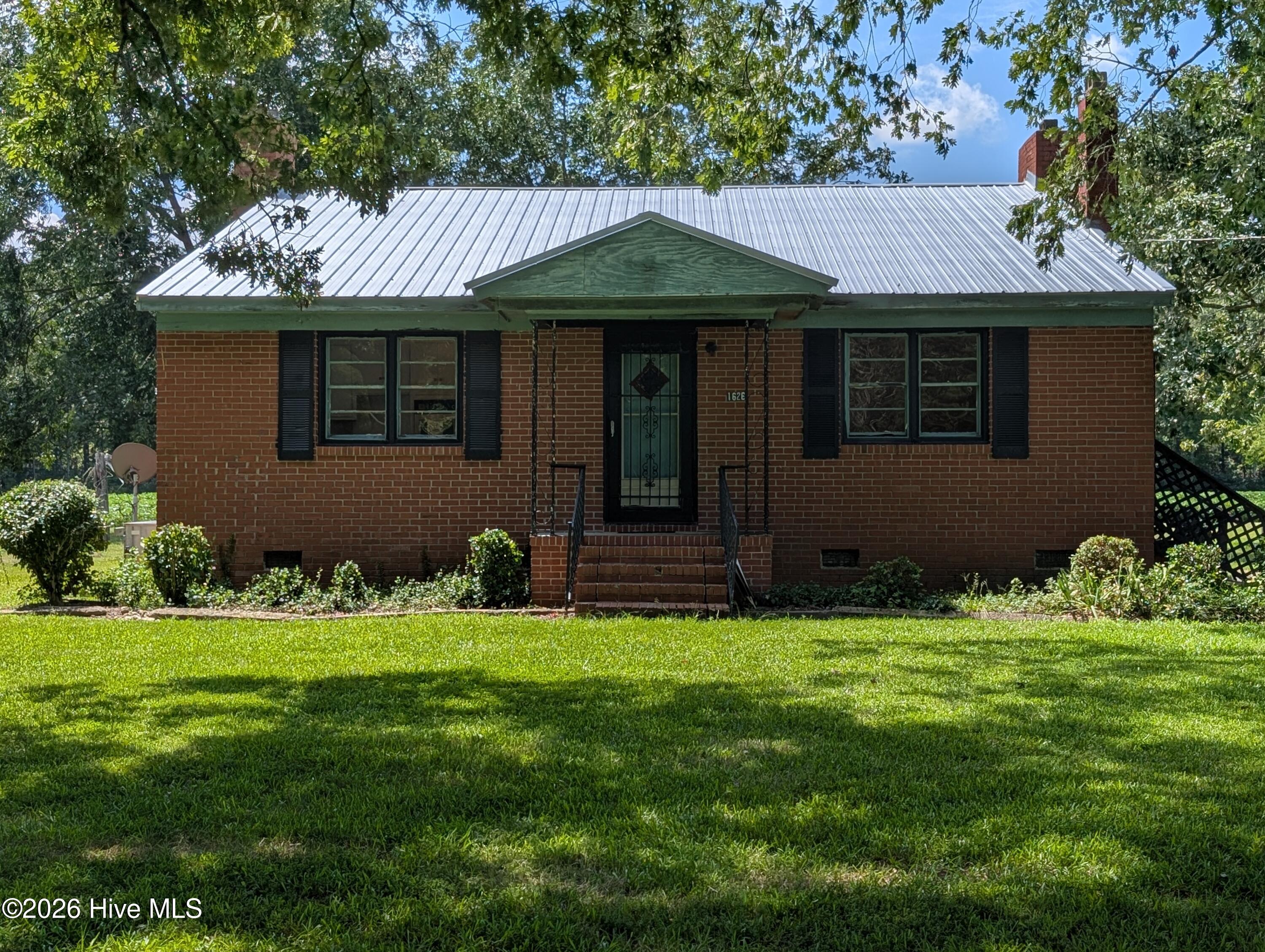 1626 Nathan Roberson Road Williamston, NC 27892 - Photo 1 of 12 Gallery Image 1