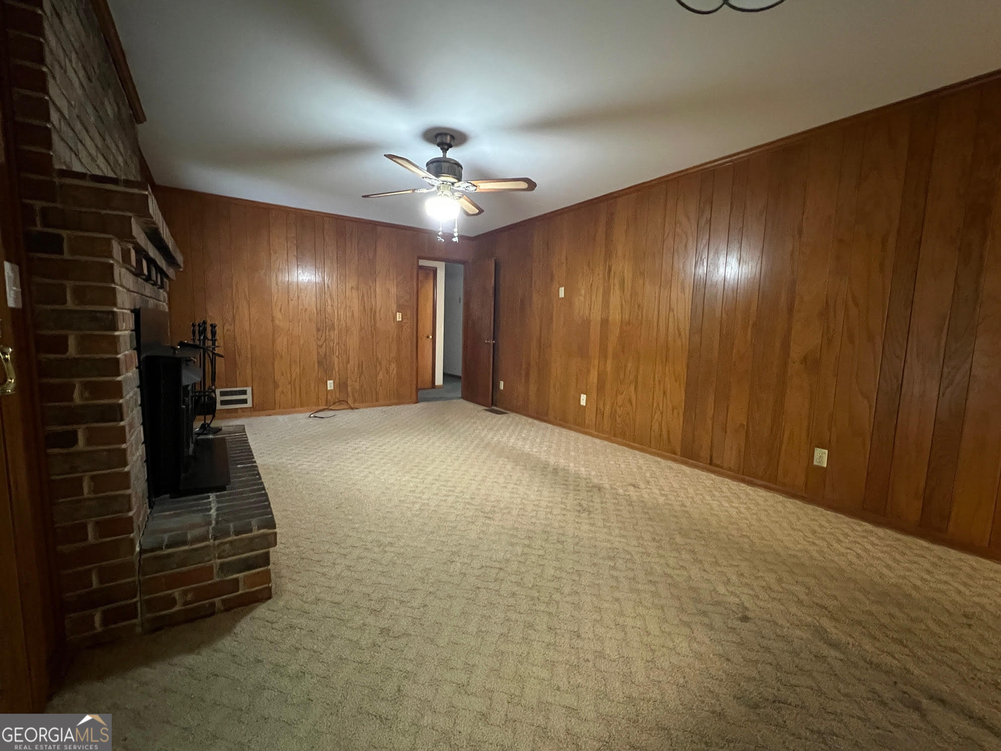 215 Old Oxford Road Covington, GA 30014 - Photo 13 of 19