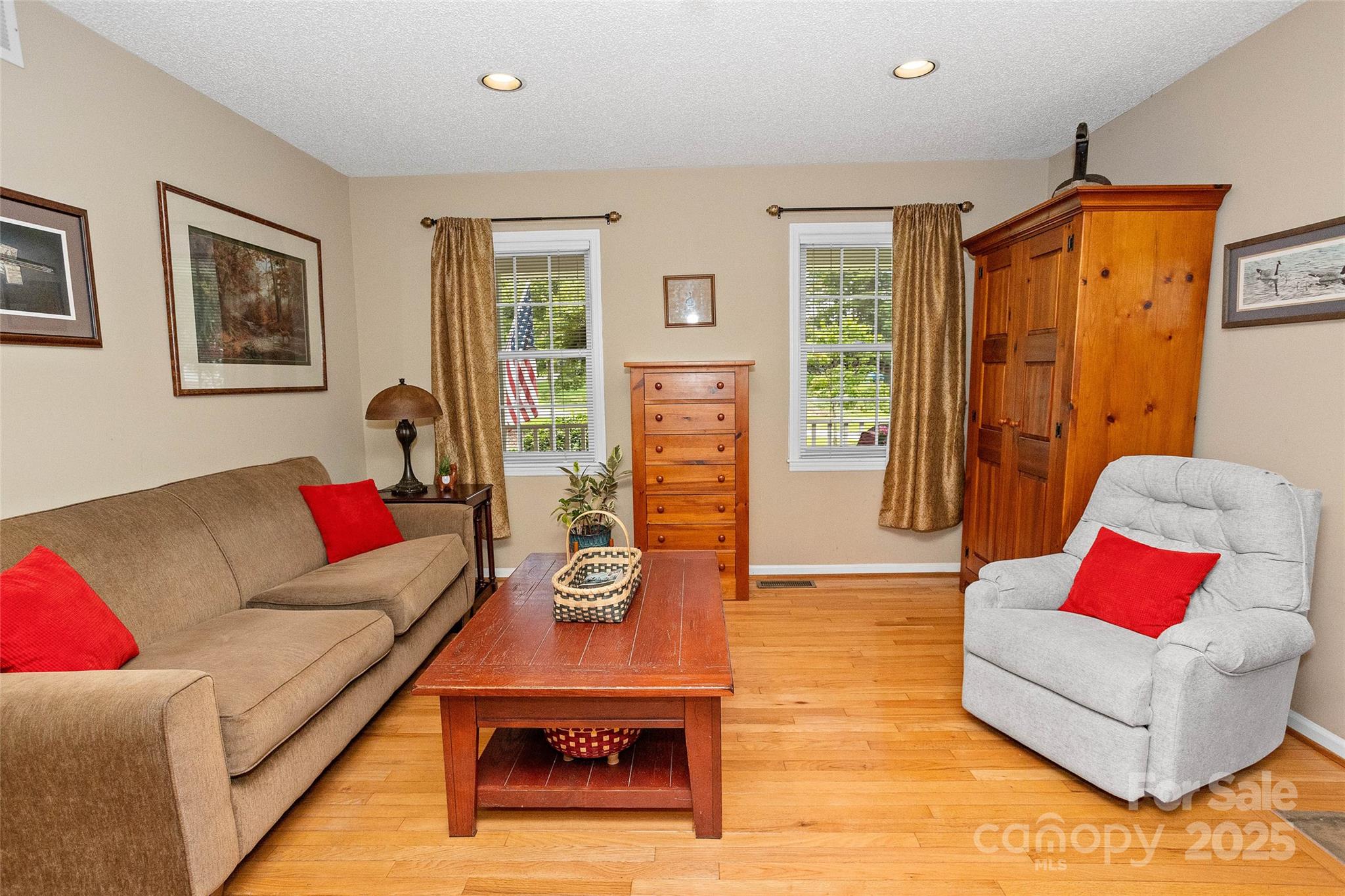 6 Oak Grove Road Arden, NC 28704 - Photo 13 of 46 Gallery Image 13
