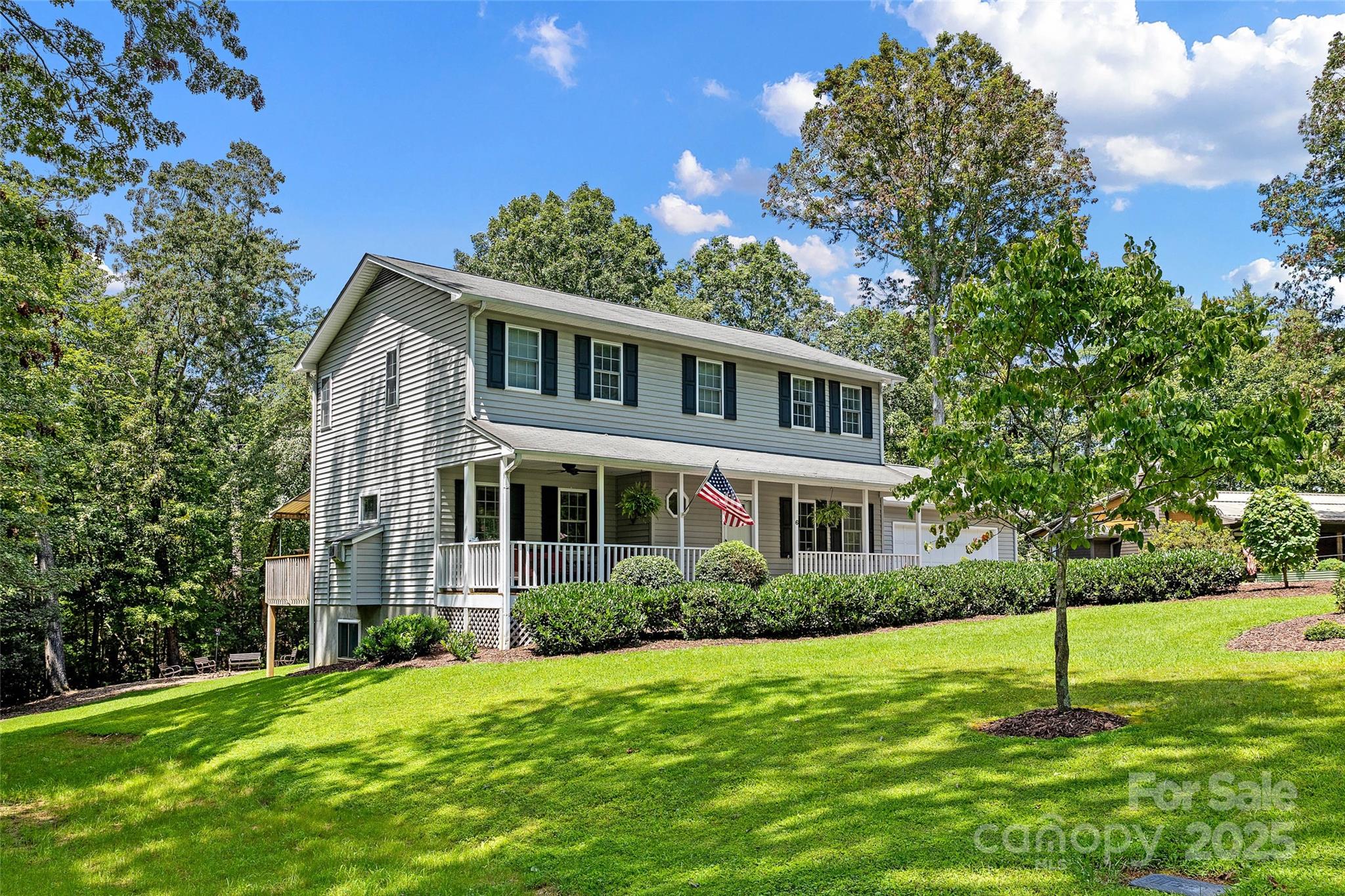 6 Oak Grove Road Arden, NC 28704 - Photo 3 of 46 Gallery Image 3