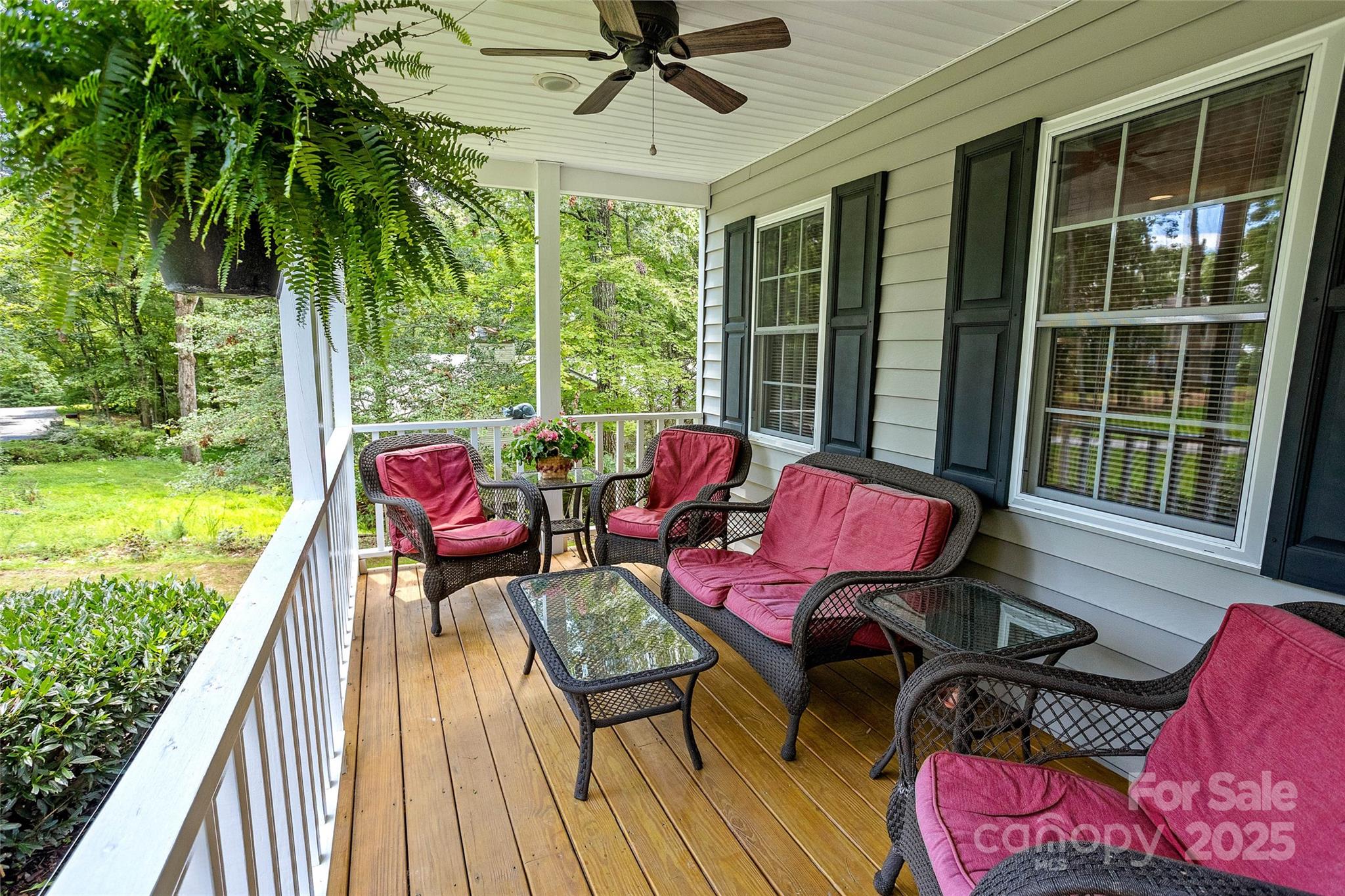 6 Oak Grove Road Arden, NC 28704 - Photo 5 of 46 Gallery Image 5