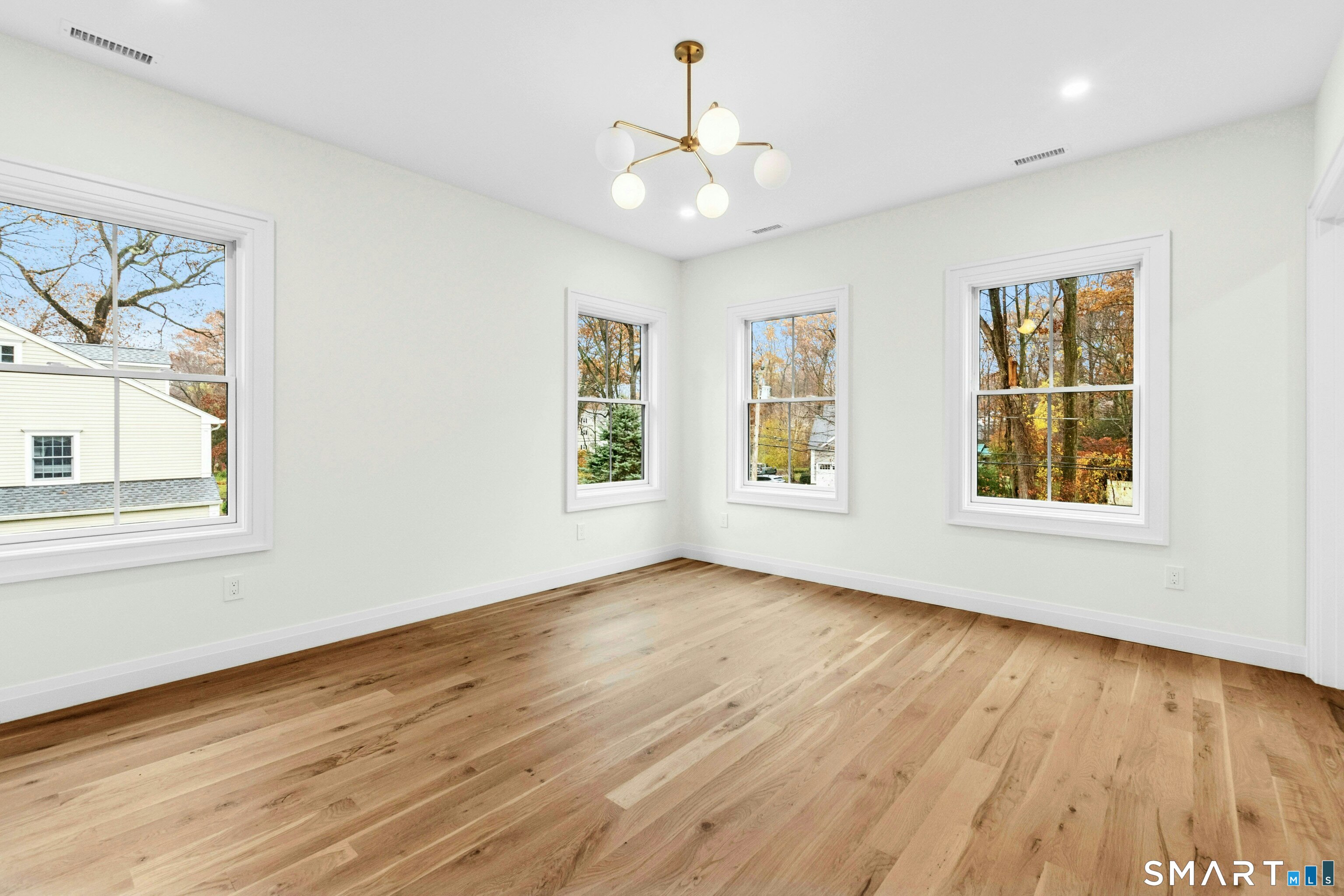 20 Marianne Road Darien, CT 06820 - Photo 30 of 38
