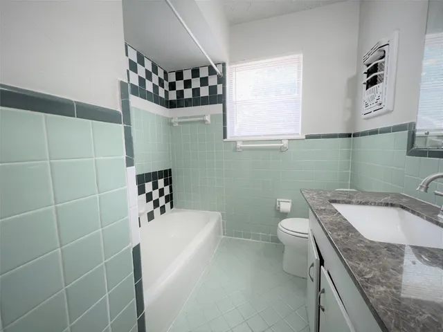 $1,850 | 1518 Johanna Drive, Houston, TX 77055