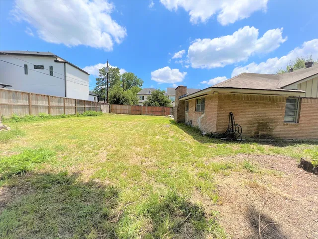 $1,850 | 1518 Johanna Drive, Houston, TX 77055