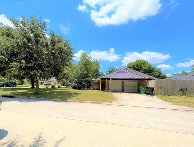 $1,850 | 1518 Johanna Drive, Houston, TX 77055