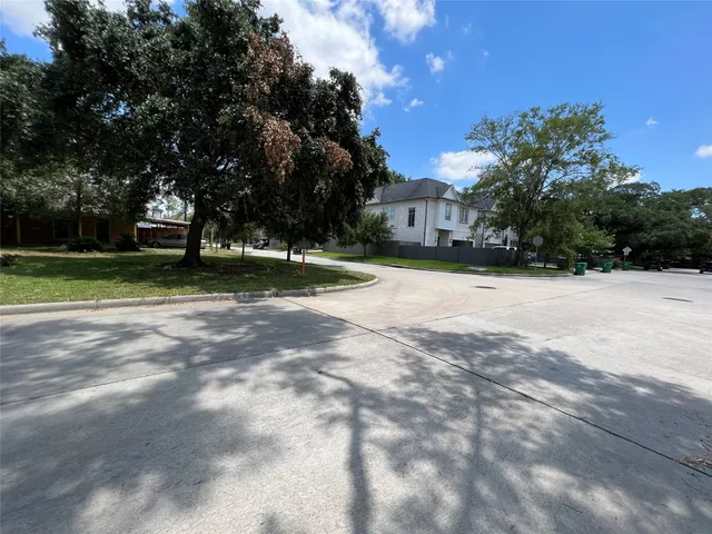 $1,850 | 1518 Johanna Drive, Houston, TX 77055