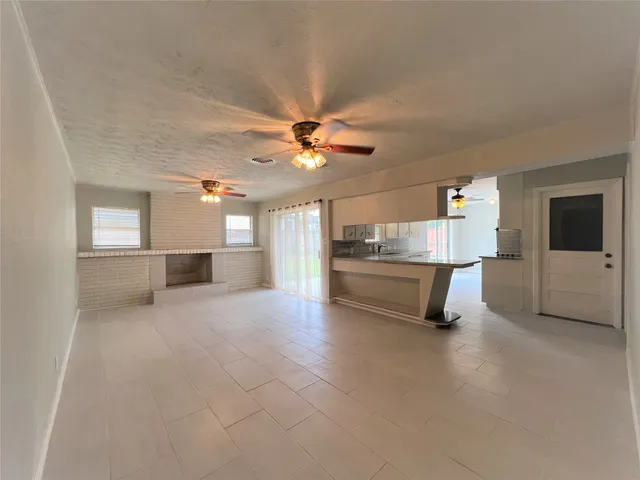 $1,850 | 1518 Johanna Drive, Houston, TX 77055