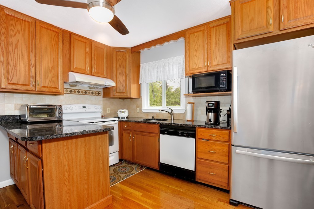 2 3rd Road, Unit B Woburn, MA 01801 - Photo 5 of 24 Gallery Image 5