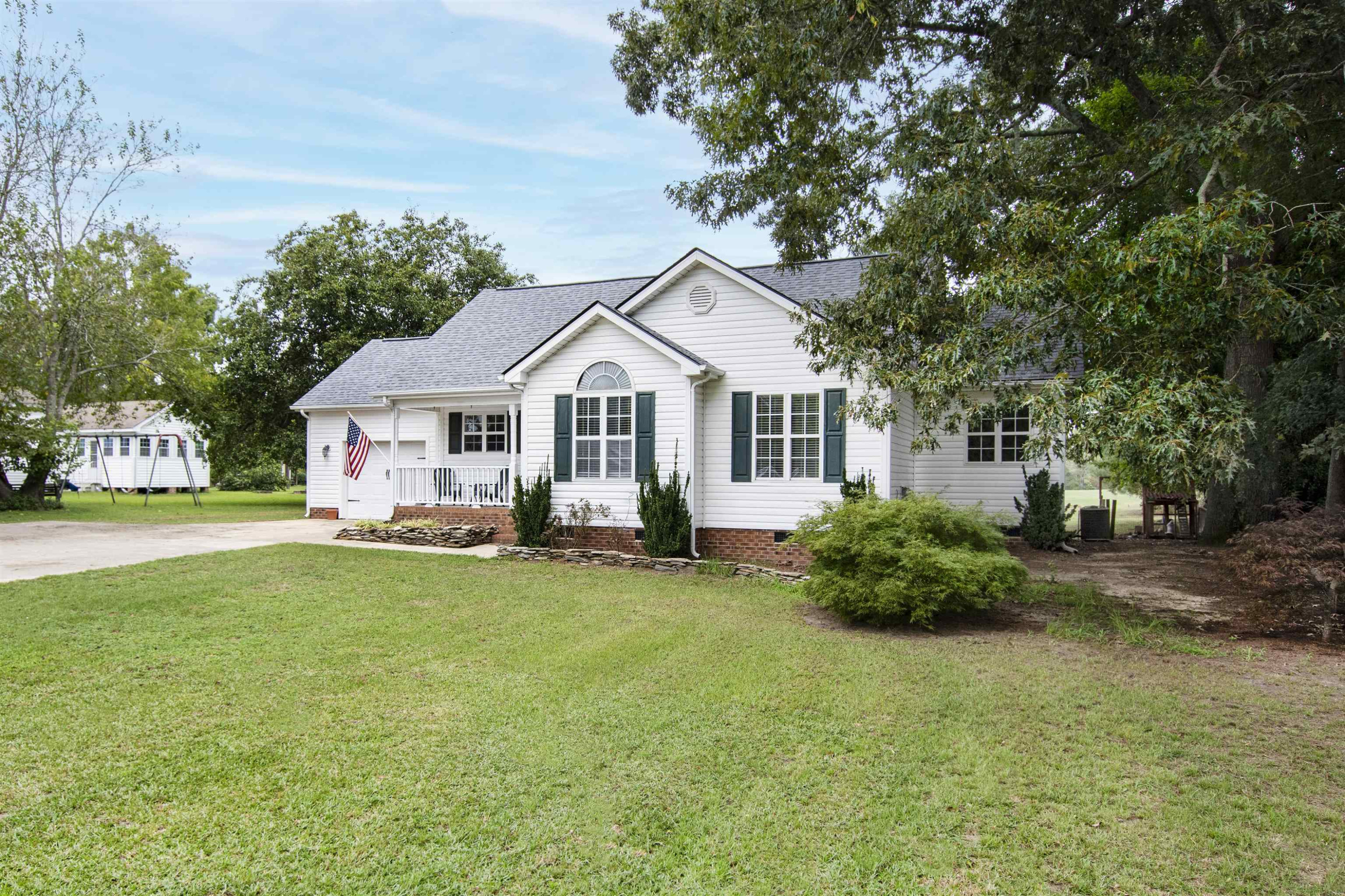 3572 East Garner Road Clayton, NC 27520 - Photo 2 of 35 Photo 2