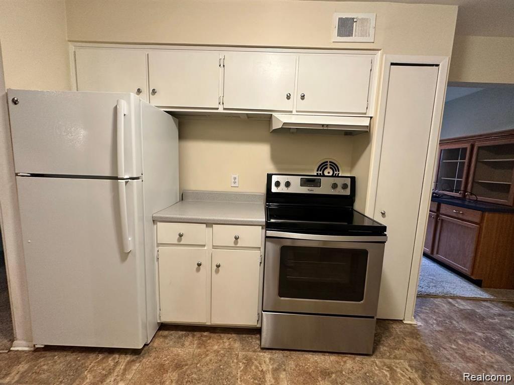 509 East University Drive, Unit 503 Rochester, MI 48307 - Photo 13 of 13
