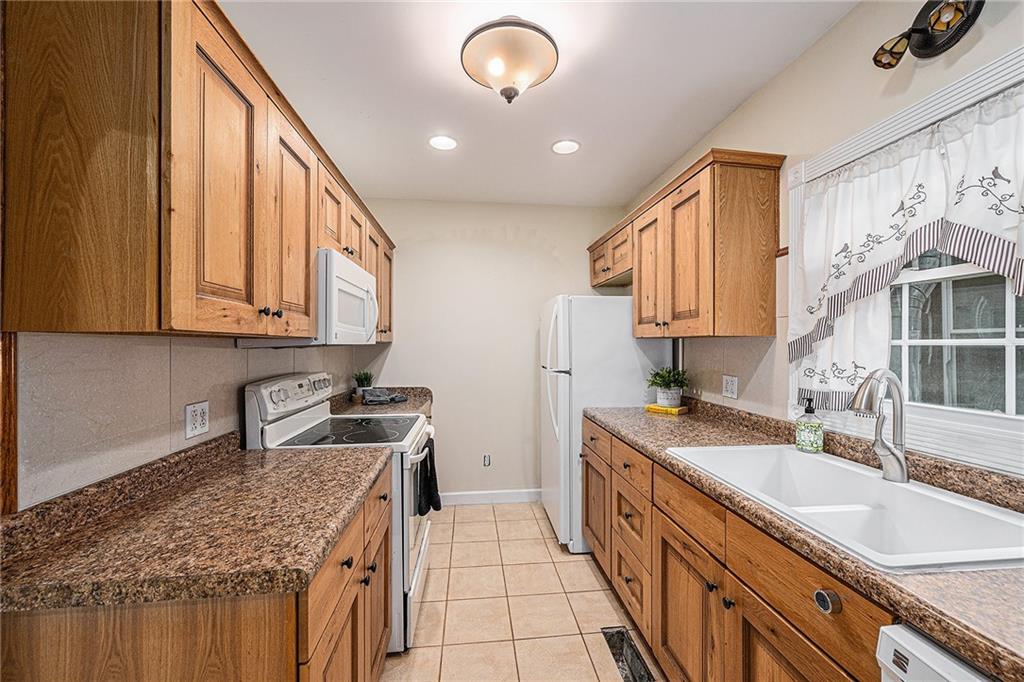 614 South 7th Street Atchison, KS 66002 - Photo 9 of 23