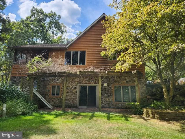 $519,000 | 64 Pine Tree Drive, Newville, PA 17241