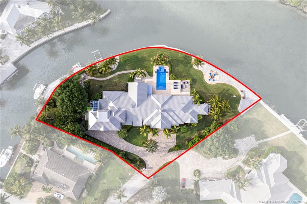 3 Island Road Sewall's Point, FL 34996 - Photo 4 of 59