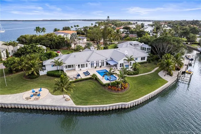 $8,988,888 | 3 Island Road, Stuart, FL 34996