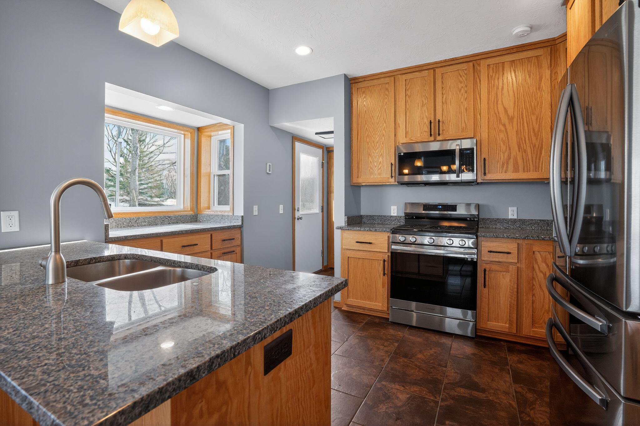 1048 45th Street West Northfield, MN 55057 - Photo 14 of 35