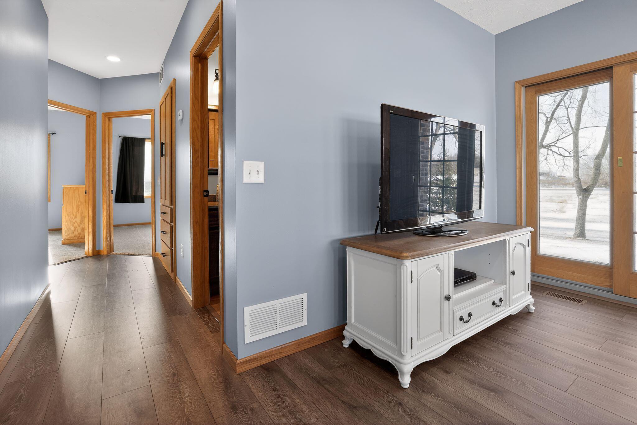 1048 45th Street West Northfield, MN 55057 - Photo 32 of 35