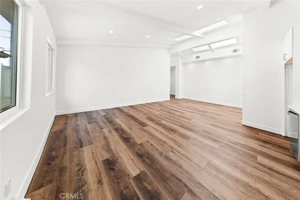 $3,300 | 13010 Hartland Street, North Hollywood, CA 91605