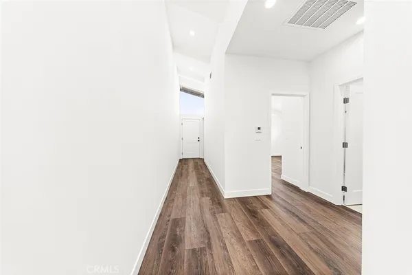 $3,300 | 13010 Hartland Street, North Hollywood, CA 91605