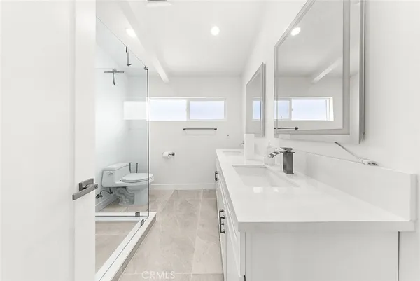 $3,300 | 13010 Hartland Street, North Hollywood, CA 91605