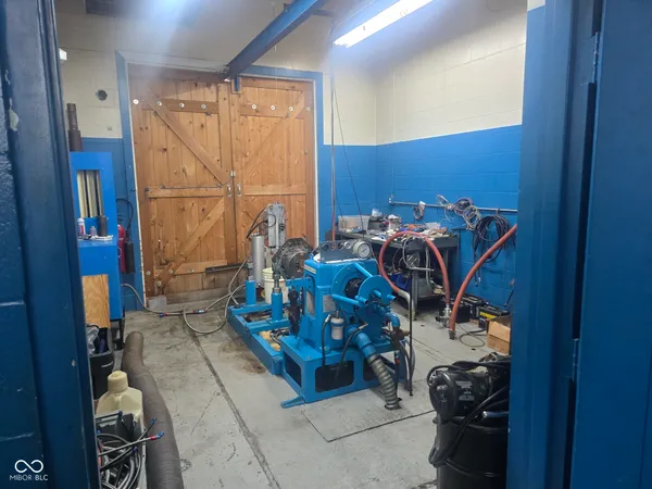 $2,750 | 1805 West 15th Street, Indianapolis, IN 46202