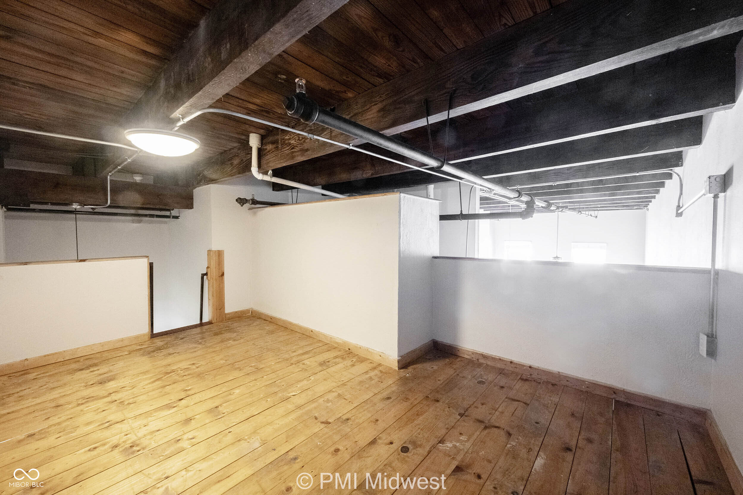 501 Madison Avenue, Unit 202 Indianapolis, IN 46225 - Photo 12 of 23