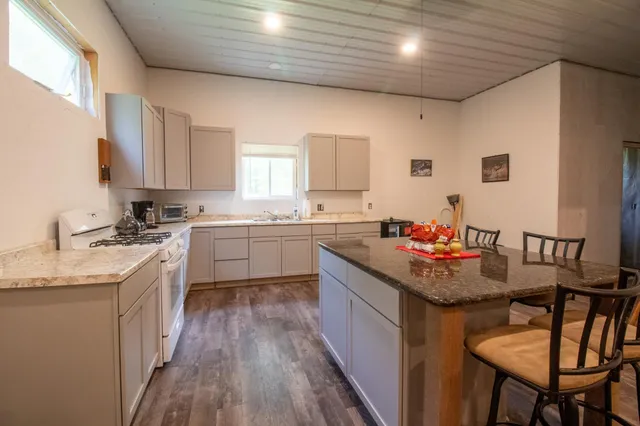 $600,000 | 39 Co Highway 39, Osage, MN 56570