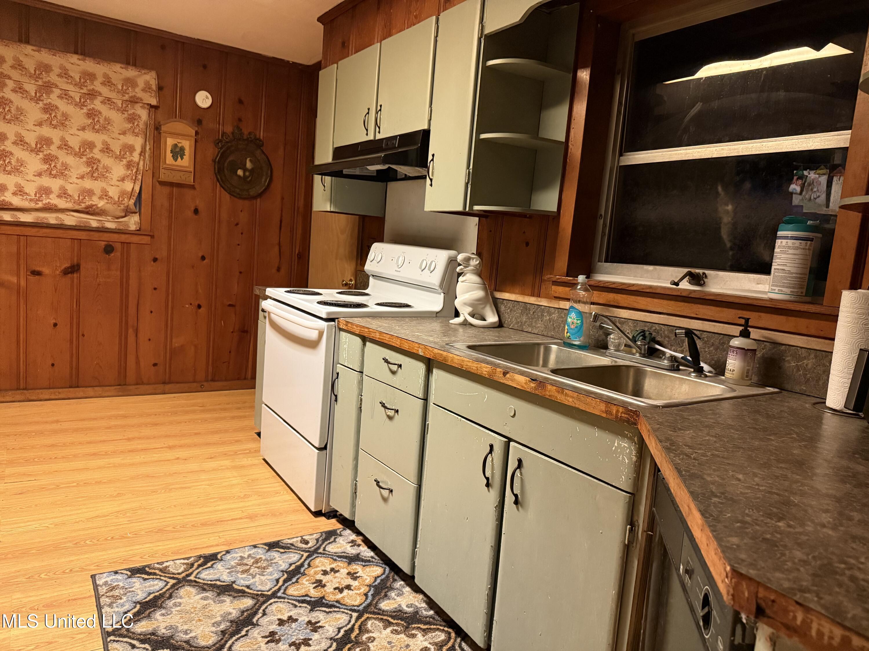 109 Mission Road Winona, MS 38967 - Photo 9 of 11 IMG_9752