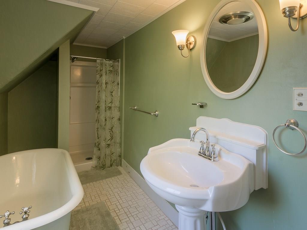 19 Academy Hill Road Newcastle, ME 04553 - Photo 12 of 18 The upstairs bathroom has a cast...