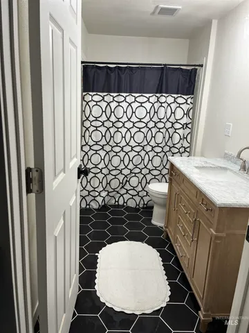 $724,000 | 1024 El Cajon Street, Moscow, ID 83843