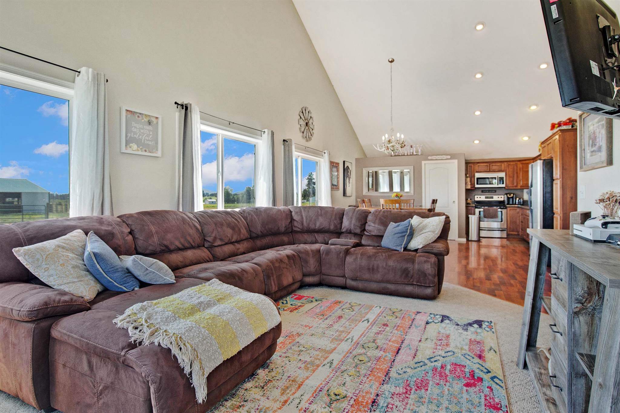 37107 North Short Road Deer Park, WA 99006 - Photo 7 of 33