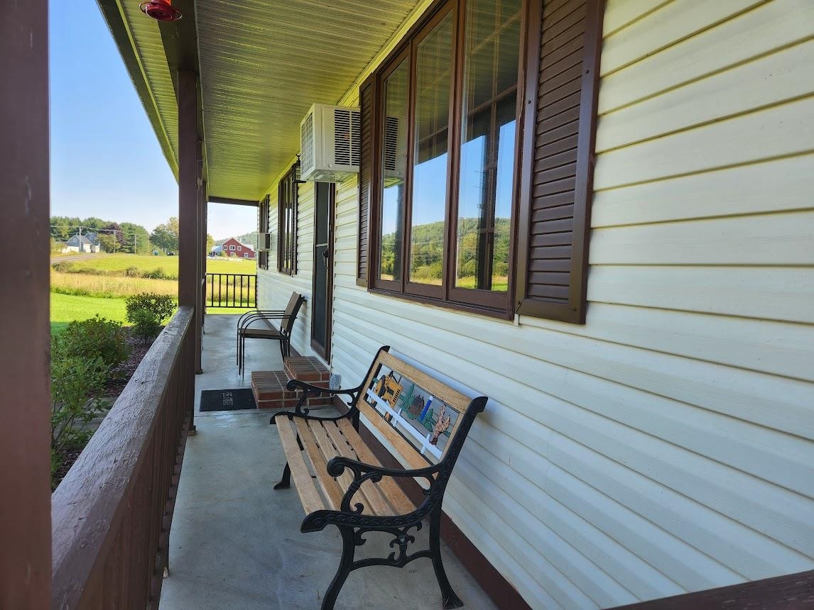 4117 Highway 2 Marshfield, VT 05658 - Photo 13 of 40