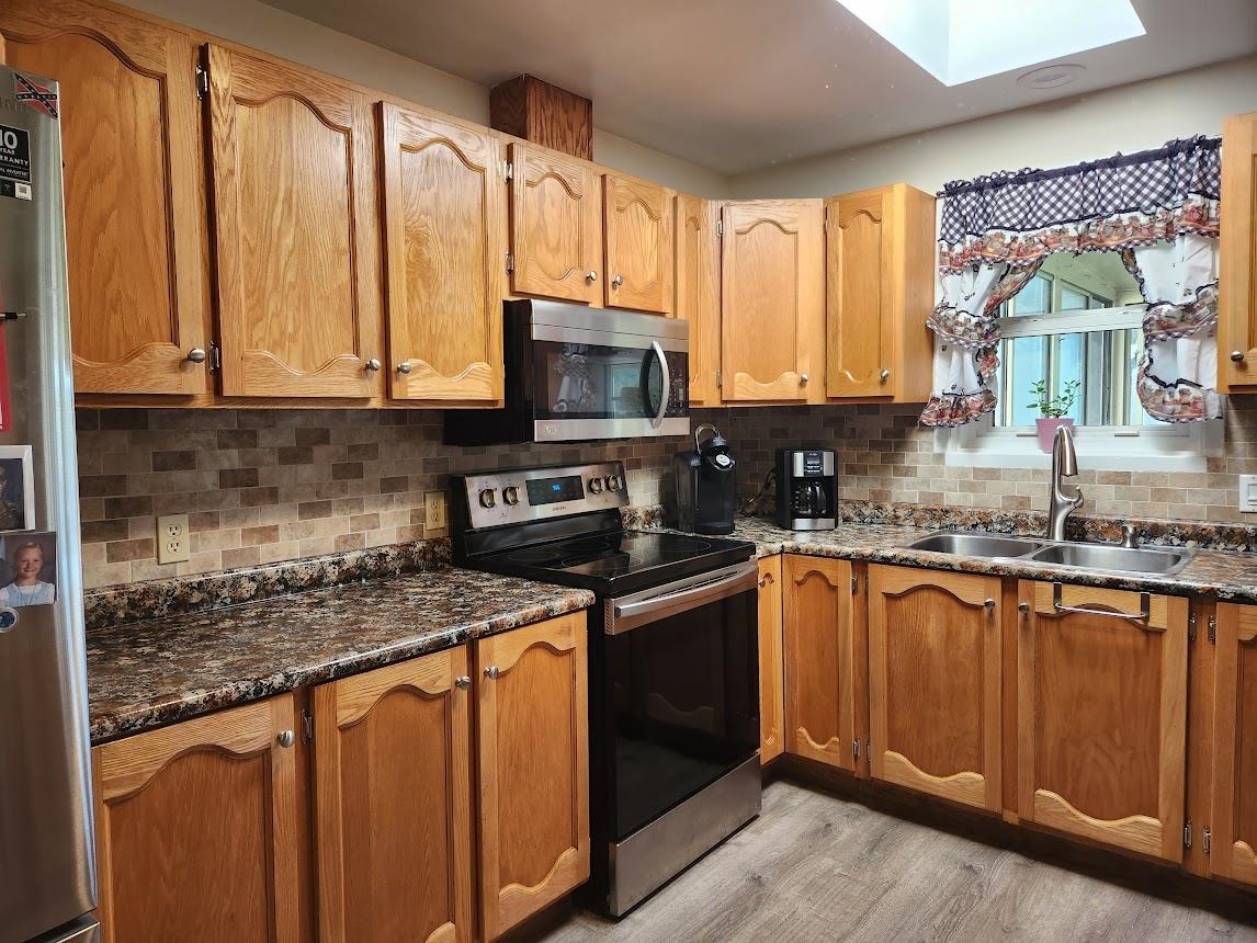 4117 Highway 2 Marshfield, VT 05658 - Photo 10 of 40