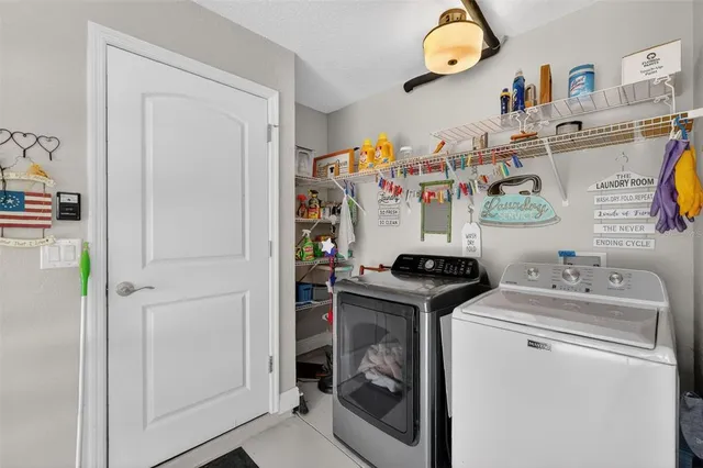 $402,000 | 12579 Northeast 49th Drive, Oxford, FL 34484