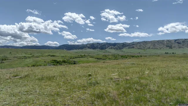 $379,715 | 6 Traveras Road, Casper, WY 82604