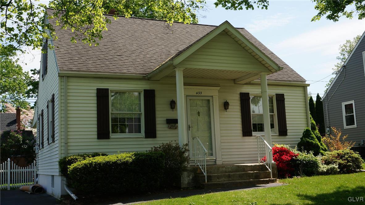 433 Maple Road Hellertown, PA 18055 - Photo 3 of 41 Gallery Image 3
