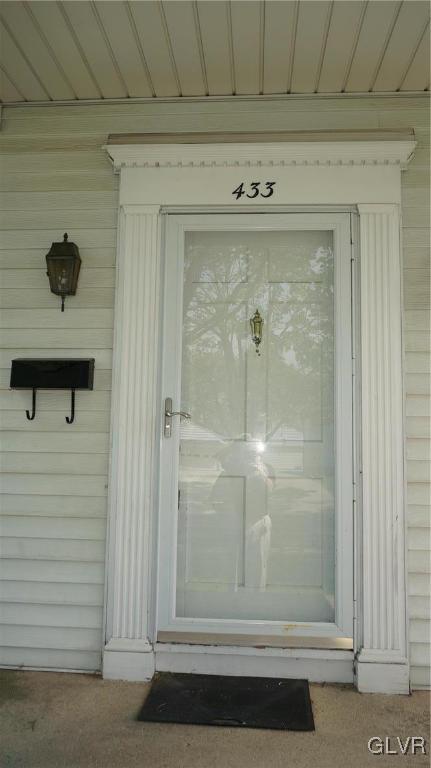 433 Maple Road Hellertown, PA 18055 - Photo 8 of 41 Gallery Image 8