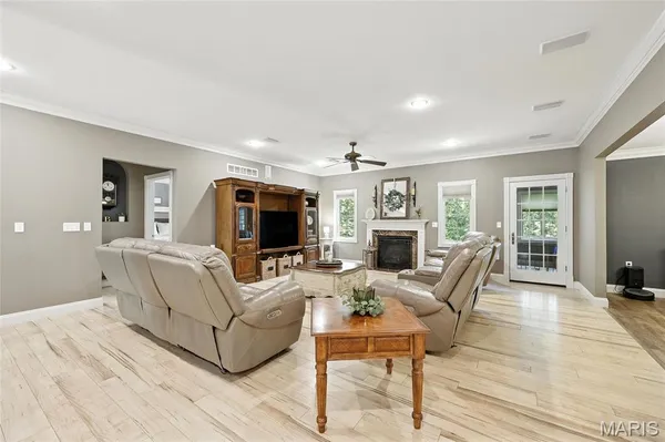 $649,000 | 514 Jackson Way, Pevely, MO 63070