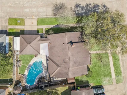 $300,000 | 1747 Hilton Head Drive, Missouri City, TX 77459